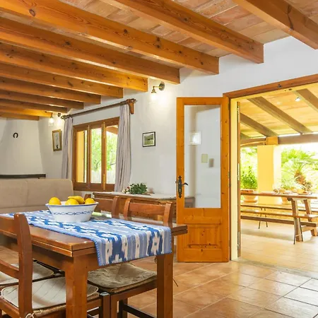 Marina -pollenca- Villa Pollenca